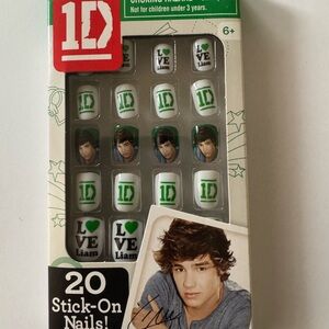 1D Liam Stick on Nails One Direction
